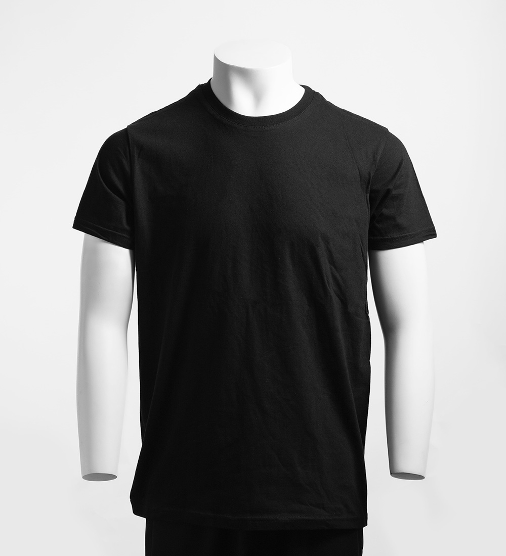 Black t-shirt